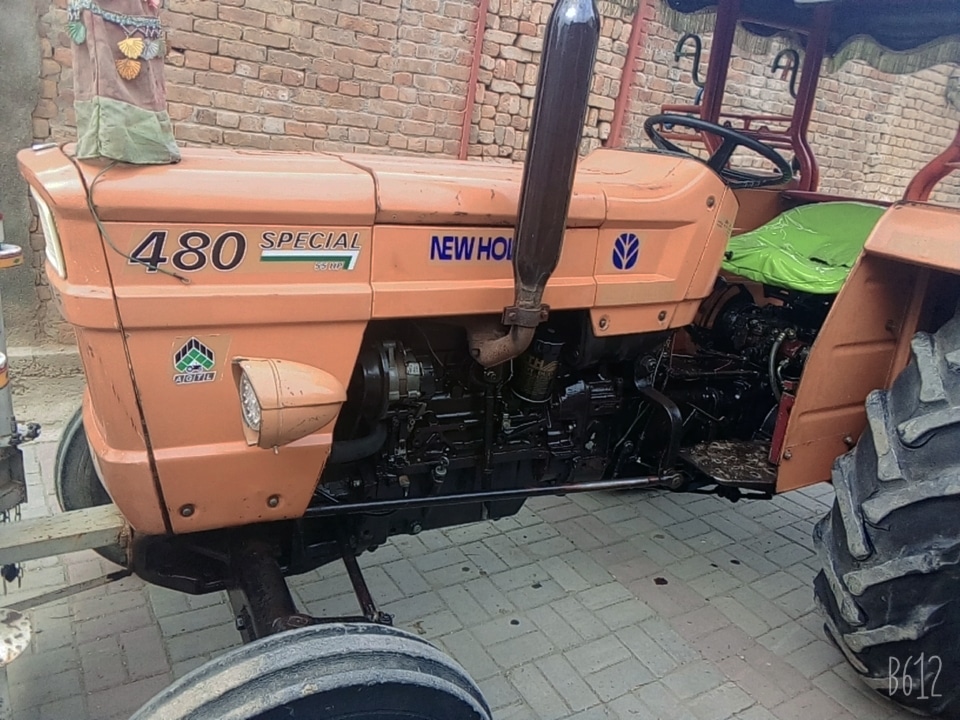 Used Fiat 480 tractor 2011 model
