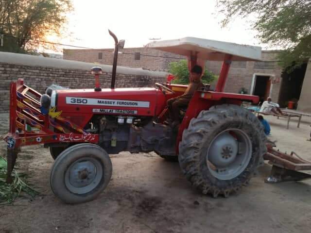 MF350 Model 2010 in good condition
